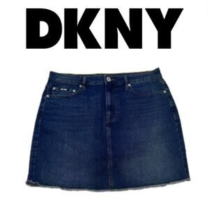 Plus Size DKNY Denim Mini Skirt | Size 14 | Frayed Hem | Like New Condition